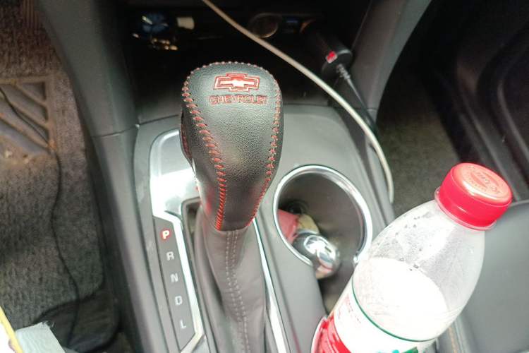 Used Chevrolet Equinox 2022 535T Chijie Edition Gear Lever