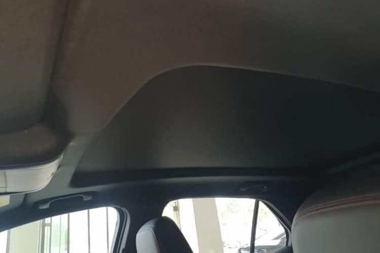 Used Chevrolet Equinox 2022 Mild Hybrid 550T RS Smart Boundary-Setting Edition Headliner