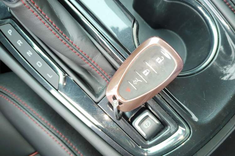 Used Chevrolet Equinox 2022 Mild Hybrid 550T RS Smart Boundary-Setting Edition Interior 1