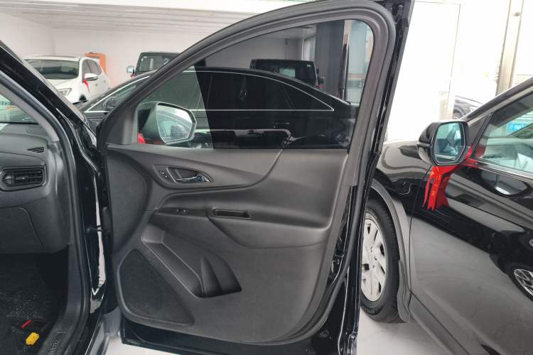 Used Chevrolet Equinox 2022 535T Chijie Edition Interior 2