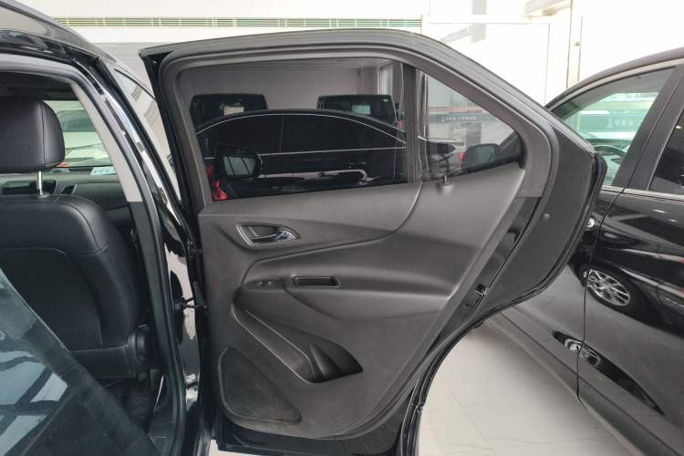 Used Chevrolet Equinox 2022 535T Chijie Edition Interior 3