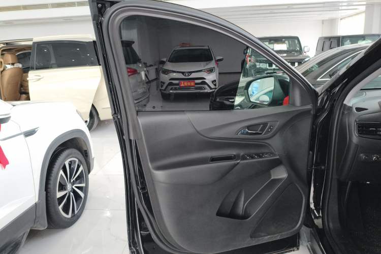 Used Chevrolet Equinox 2022 535T Chijie Edition Interior 4