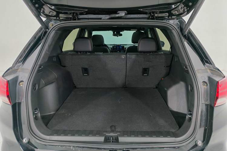 Used Chevrolet Equinox 2022 Mild Hybrid 550T RS Smart Boundary-Setting Edition Interior 5