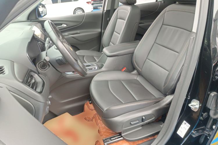 Used Chevrolet Equinox 2022 535T Chijie Edition Left Front Seat