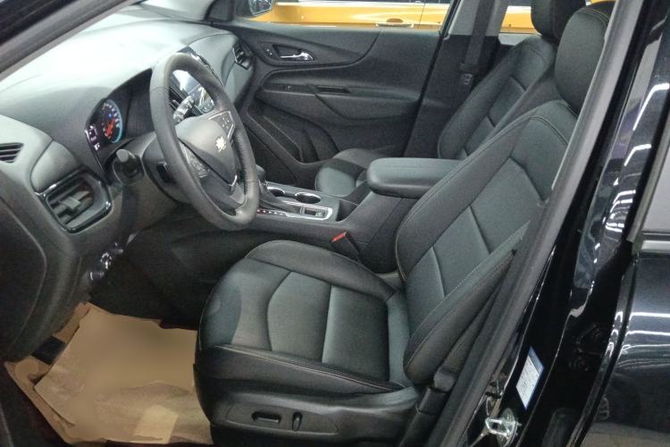 Used Chevrolet Equinox 2022 535T Chijie Edition Left Front Seat