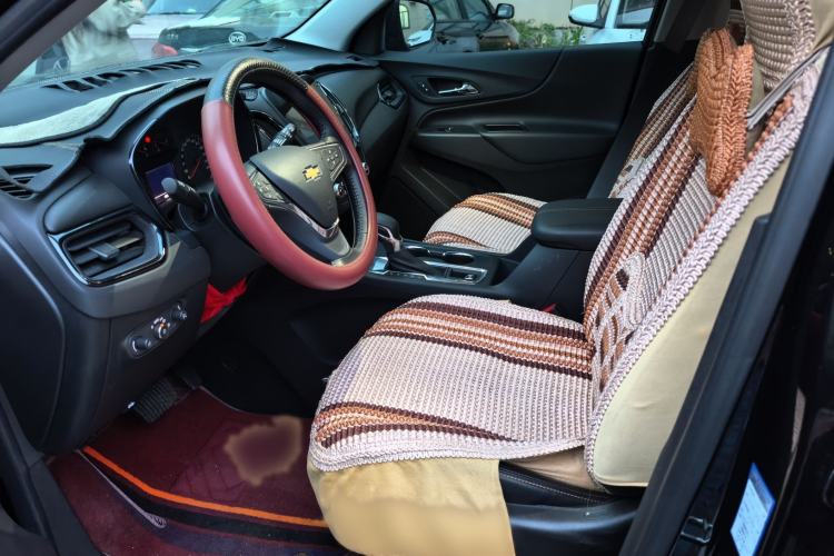 Used Chevrolet Equinox 2022 535T Chijie Edition Left Front Seat