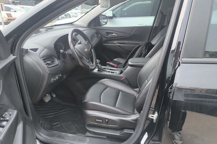 Used Chevrolet Equinox 2022 535T Chijie Edition Left Front Seat