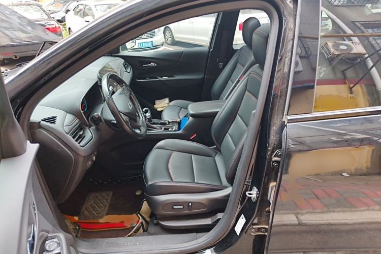 Used Chevrolet Equinox 2022 Mild Hybrid 550T RS Smart Boundary-Setting Edition Left Front Seat