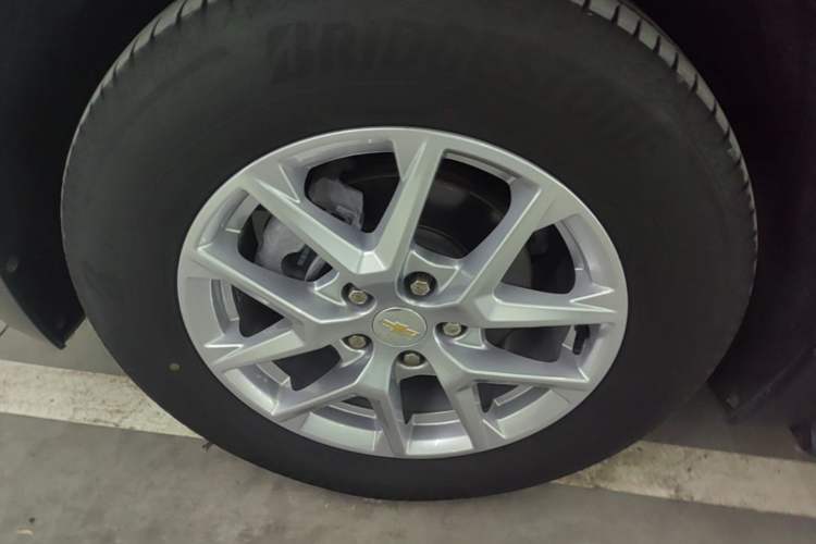 Used Chevrolet Equinox 2022 535T YuJie Edition Left Front Wheel Hub
