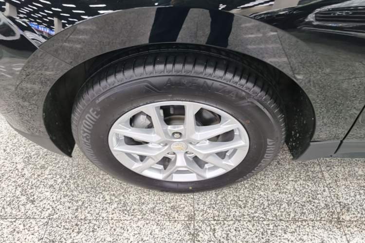 Used Chevrolet Equinox 2022 535T Chijie Edition Left Front Wheel Hub