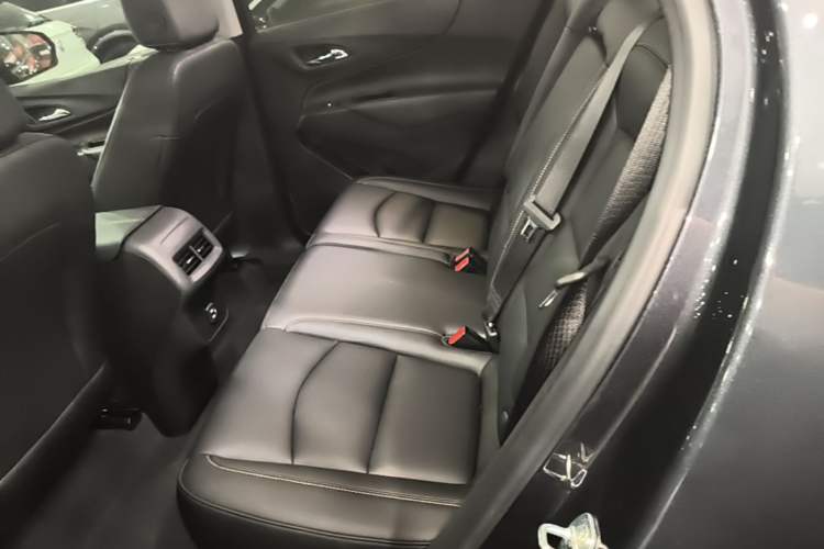 Used Chevrolet Equinox 2022 535T Chijie Edition Left Rear Seat