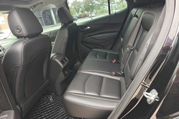 Used Chevrolet Equinox 2022 535T Chijie Edition Left Rear Seat