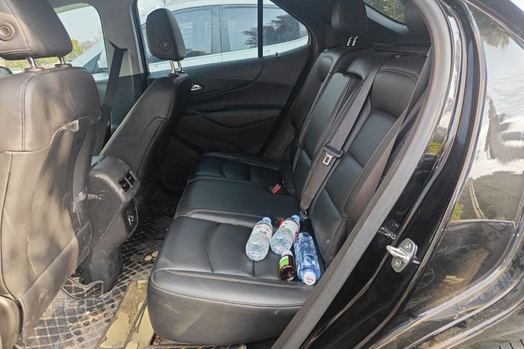 Used Chevrolet Equinox 2022 535T Chijie Edition Left Rear Seat