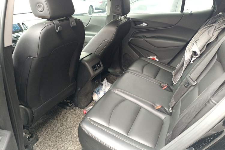 Used Chevrolet Equinox 2022 535T Chijie Edition Left Rear Seat