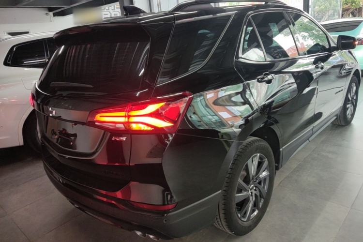 Used Chevrolet Equinox 2022 Mild Hybrid 550T RS Smart Boundary-Setting Edition Rear Right 45 Deg