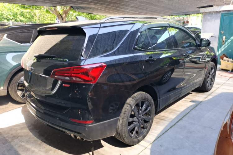 Used Chevrolet Equinox 2022 Light Hybrid 550T RS All-Wheel-Drive Smart Boundary Edition Rear Right 45 Deg