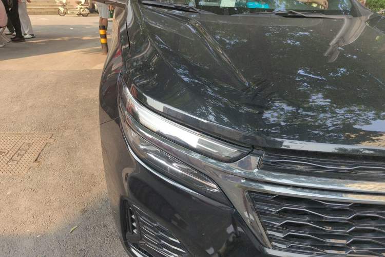 Used Chevrolet Equinox 2022 Mild Hybrid 550T RS Smart Boundary-Setting Edition Right Front Headlight