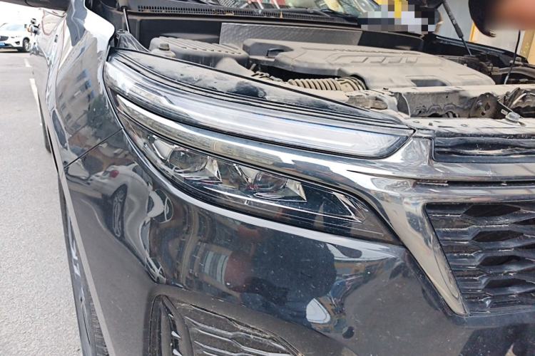 Used Chevrolet Equinox 2022 Mild Hybrid 550T RS Smart Boundary-Setting Edition Right Front Headlight