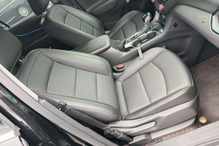 Used Chevrolet Equinox 2022 535T Chijie Edition Right Front Seat