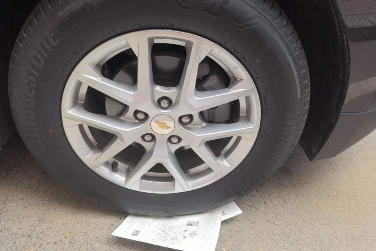 Used Chevrolet Equinox 2022 535T Chijie Edition Right Front Wheel Hub