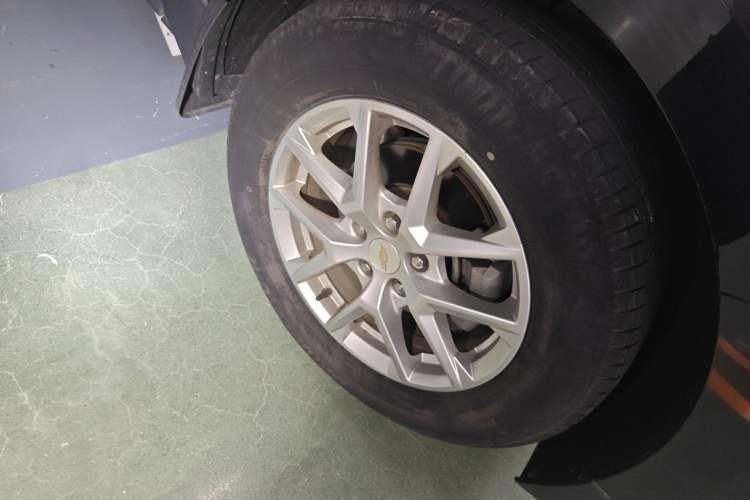 Used Chevrolet Equinox 2022 535T Chijie Edition Right Front Wheel Hub