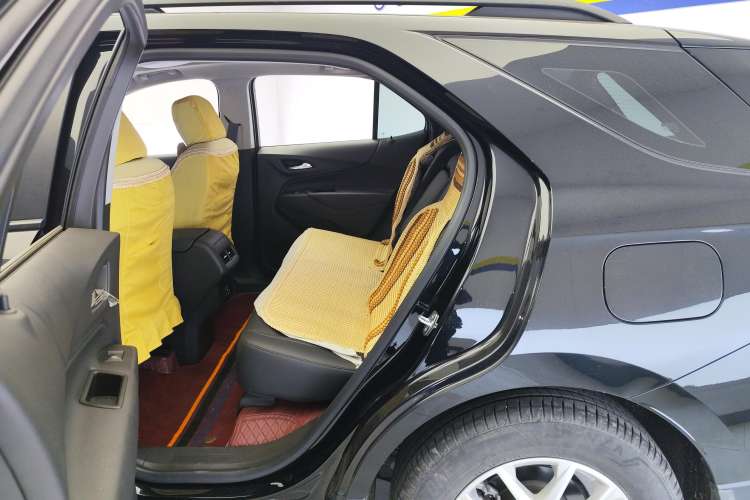 Used Chevrolet Equinox 2022 535T Chijie Edition Right Rear Seat