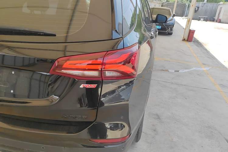 Used Chevrolet Equinox 2022 Mild Hybrid 550T RS Smart Boundary-Setting Edition Right Rear Taillight