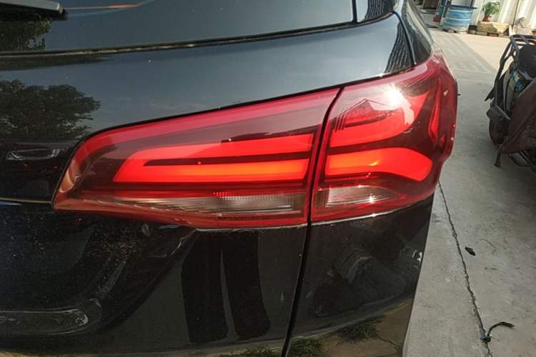 Used Chevrolet Equinox 2022 535T YuJie Edition Right Rear Taillight