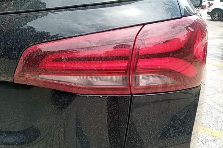 Used Chevrolet Equinox 2022 Mild Hybrid 550T RS Smart Boundary-Setting Edition Right Rear Taillight