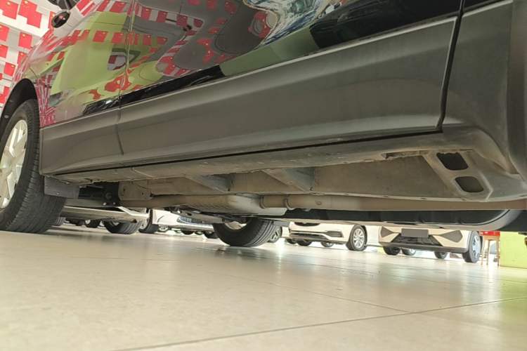 Used Chevrolet Equinox 2022 535T YuJie Edition Right Side Sill