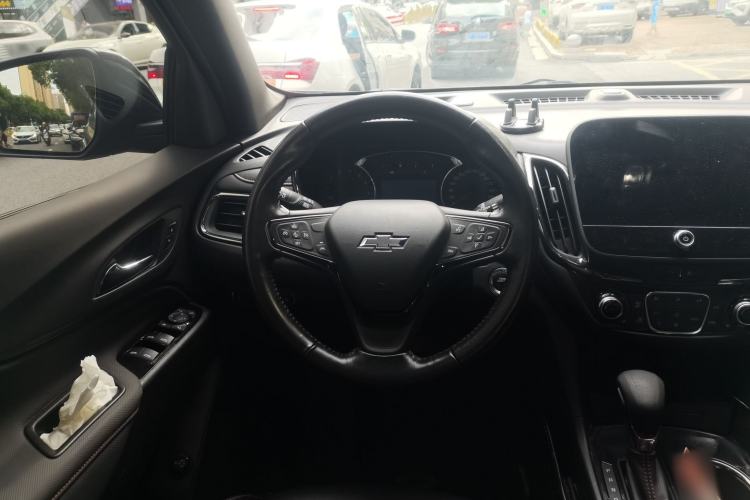 Used Chevrolet Equinox 2022 Mild Hybrid 550T RS Smart Boundary-Setting Edition Steering Wheel
