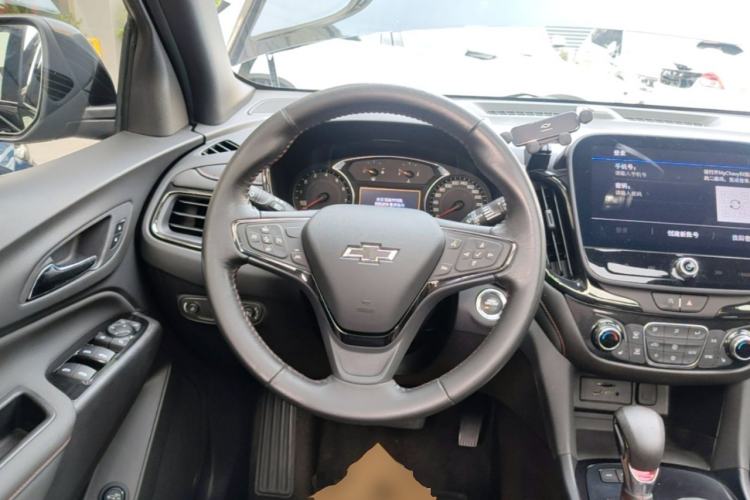 Used Chevrolet Equinox 2022 Light Hybrid 550T RS All-Wheel-Drive Smart Boundary Edition Steering Wheel