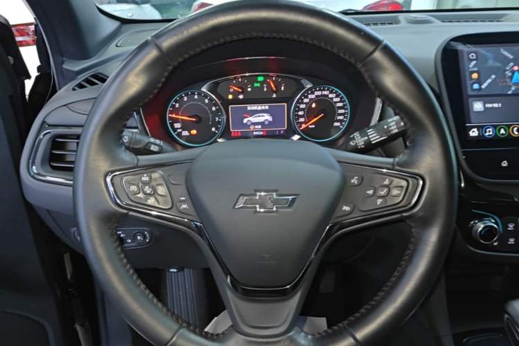 Used Chevrolet Equinox 2022 Mild Hybrid 550T RS Smart Boundary-Setting Edition Steering Wheel