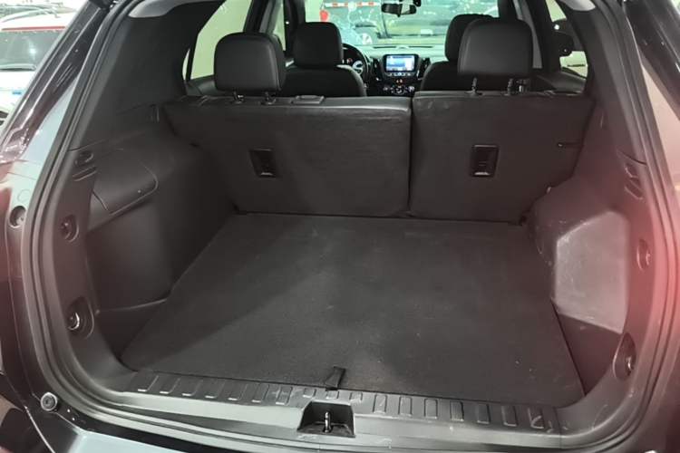 Used Chevrolet Equinox 2022 535T Chijie Edition Trunk