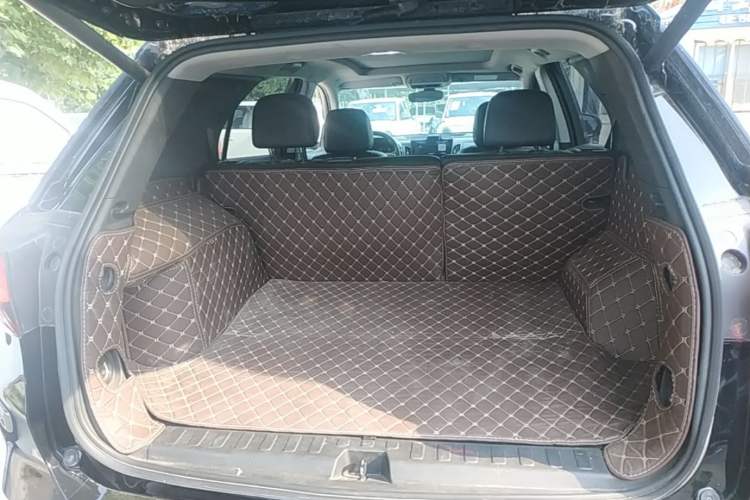 Used Chevrolet Equinox 2022 535T YuJie Edition Trunk