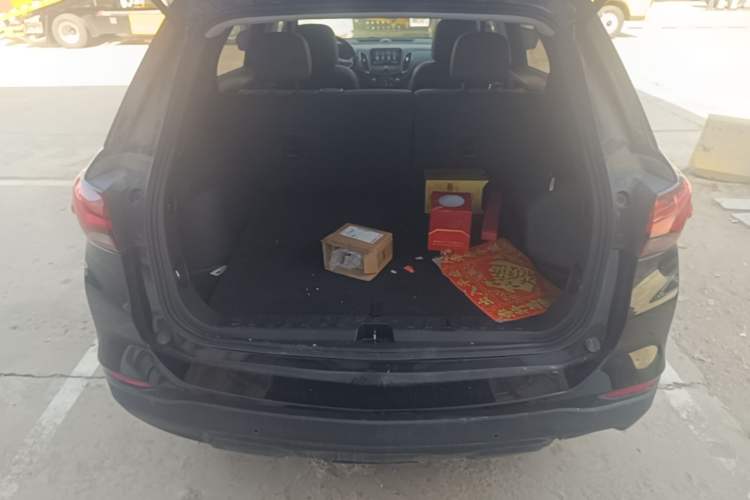 Used Chevrolet Equinox 2022 535T Chijie Edition Trunk