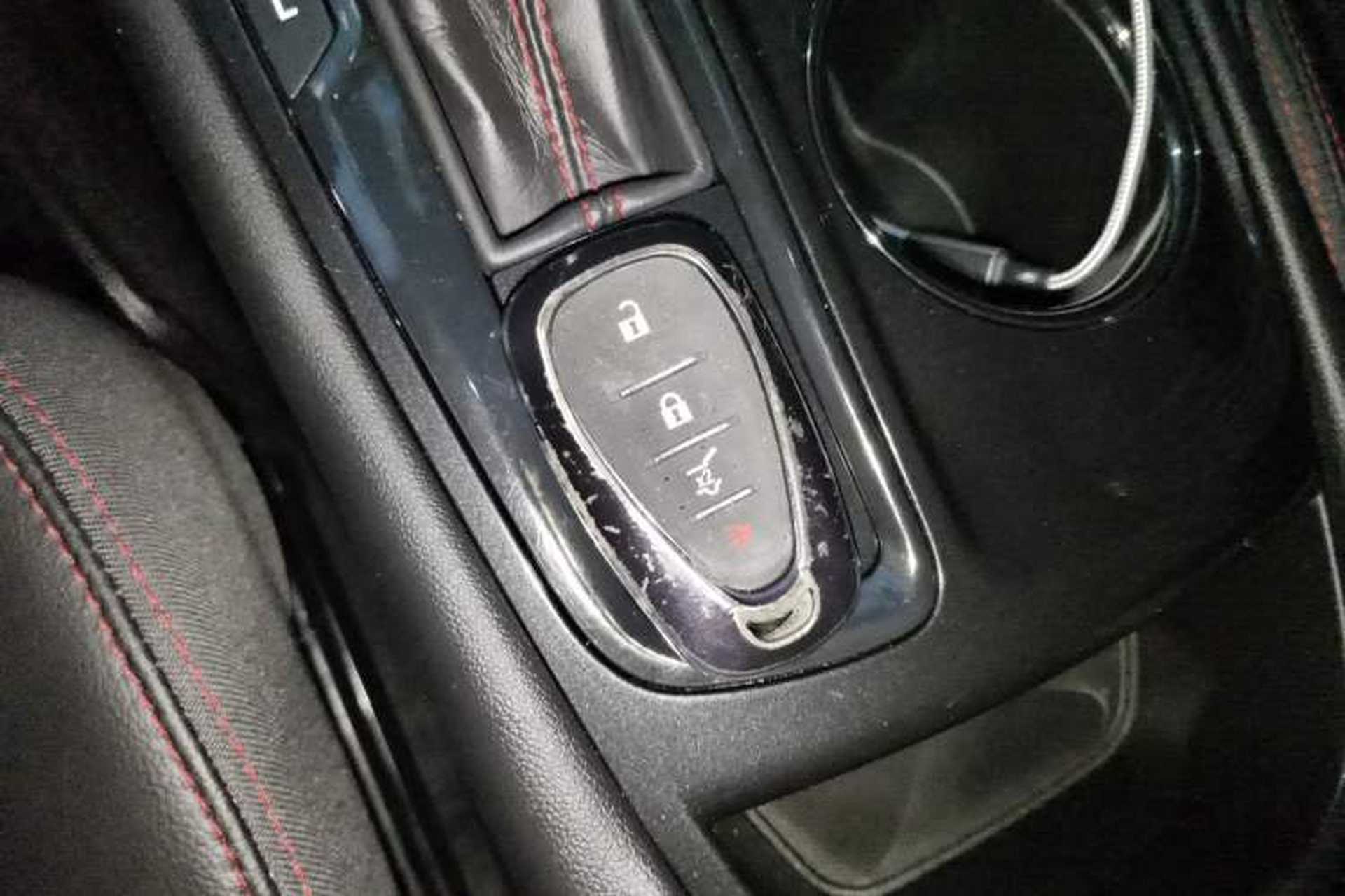 Used Chevrolet Equinox 2022 Mild Hybrid 550T RS Smart Boundary-Setting Edition Vehicle Key
