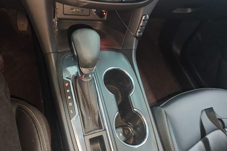 Used Chevrolet Equinox 2022 535T Chijie Edition Gear Lever