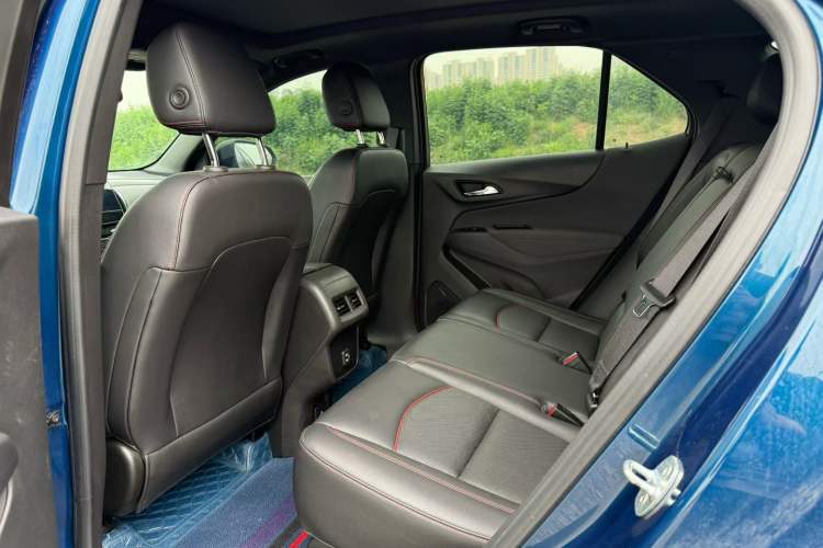 Used Chevrolet Equinox 2022 Mild Hybrid 550T RS Four-Wheel Drive Intelligent Guardian Edition Interior 3