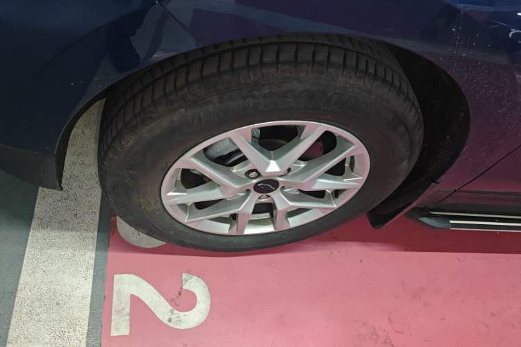 Used Chevrolet Equinox 2022 535T Chijie Edition Left Front Wheel Hub