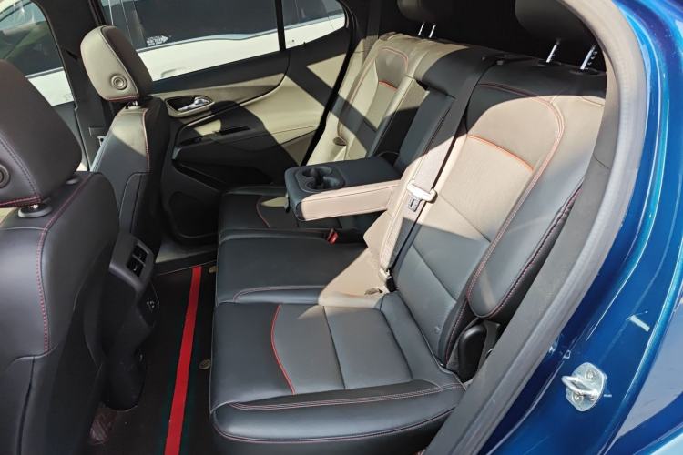 Used Chevrolet Equinox 2022 Mild Hybrid 550T RS Four-Wheel Drive Intelligent Guardian Edition Left Rear Seat