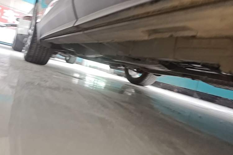 Used Chevrolet Equinox 2022 Mild Hybrid 550T RS Four-Wheel Drive Intelligent Guardian Edition Left Side Sill