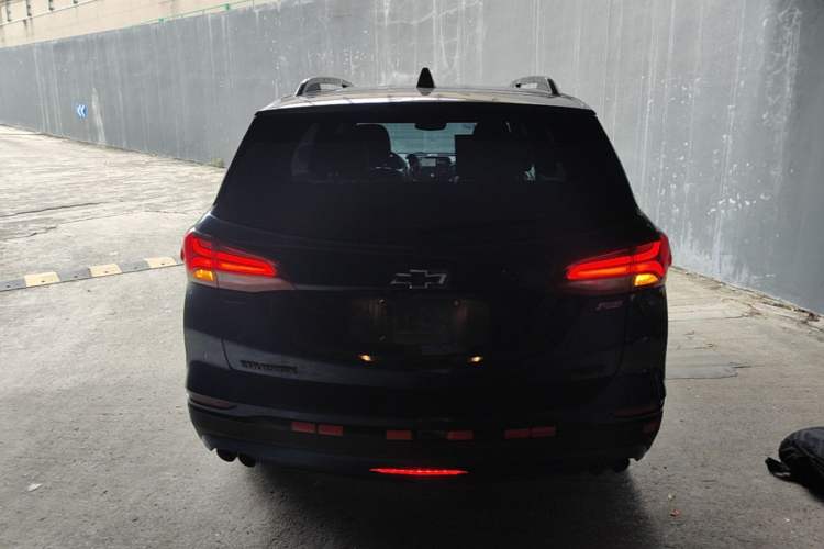 Used Chevrolet Equinox 2022 Mild Hybrid 550T RS Four-Wheel Drive Intelligent Guardian Edition Rear