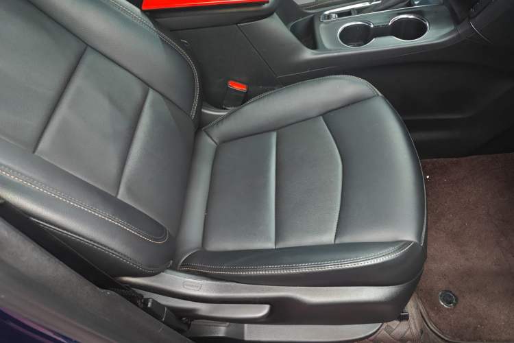 Used Chevrolet Equinox 2022 535T Chijie Edition Right Front Seat