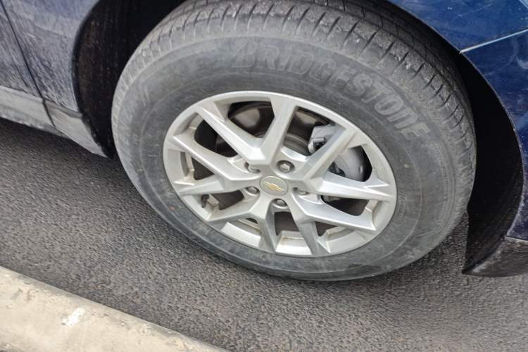 Used Chevrolet Equinox 2022 535T Chijie Edition Right Front Wheel Hub
