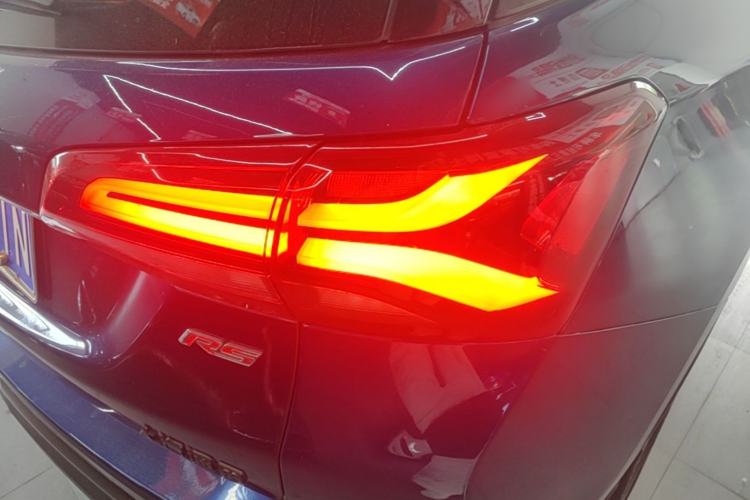 Used Chevrolet Equinox 2022 Mild Hybrid 550T RS Smart Boundary-Setting Edition Right Rear Taillight
