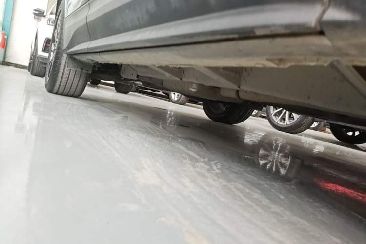 Used Chevrolet Equinox 2022 Mild Hybrid 550T RS Four-Wheel Drive Intelligent Guardian Edition Right Side Sill