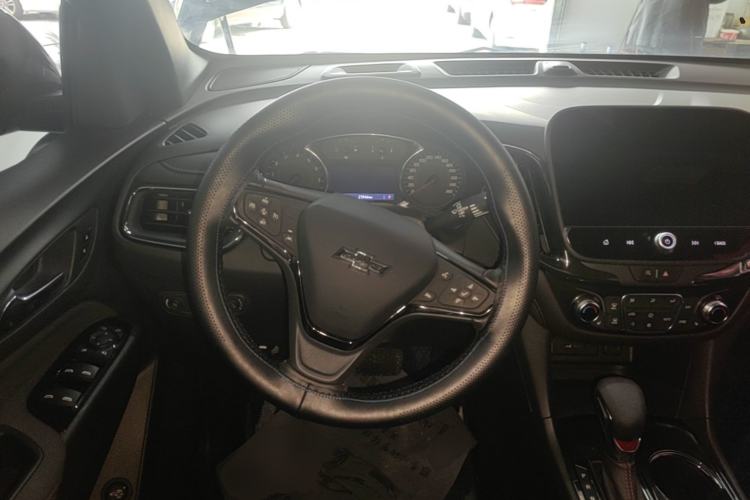 Used Chevrolet Equinox 2022 Mild Hybrid 550T RS Smart Boundary-Setting Edition Steering Wheel