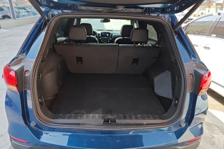 Used Chevrolet Equinox 2022 Mild Hybrid 550T RS Four-Wheel Drive Intelligent Guardian Edition Trunk