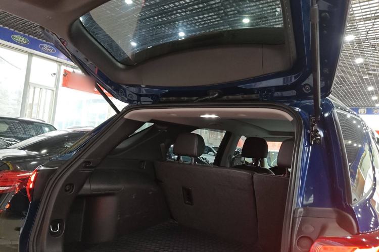 Used Chevrolet Equinox 2022 535T Chijie Edition Trunk